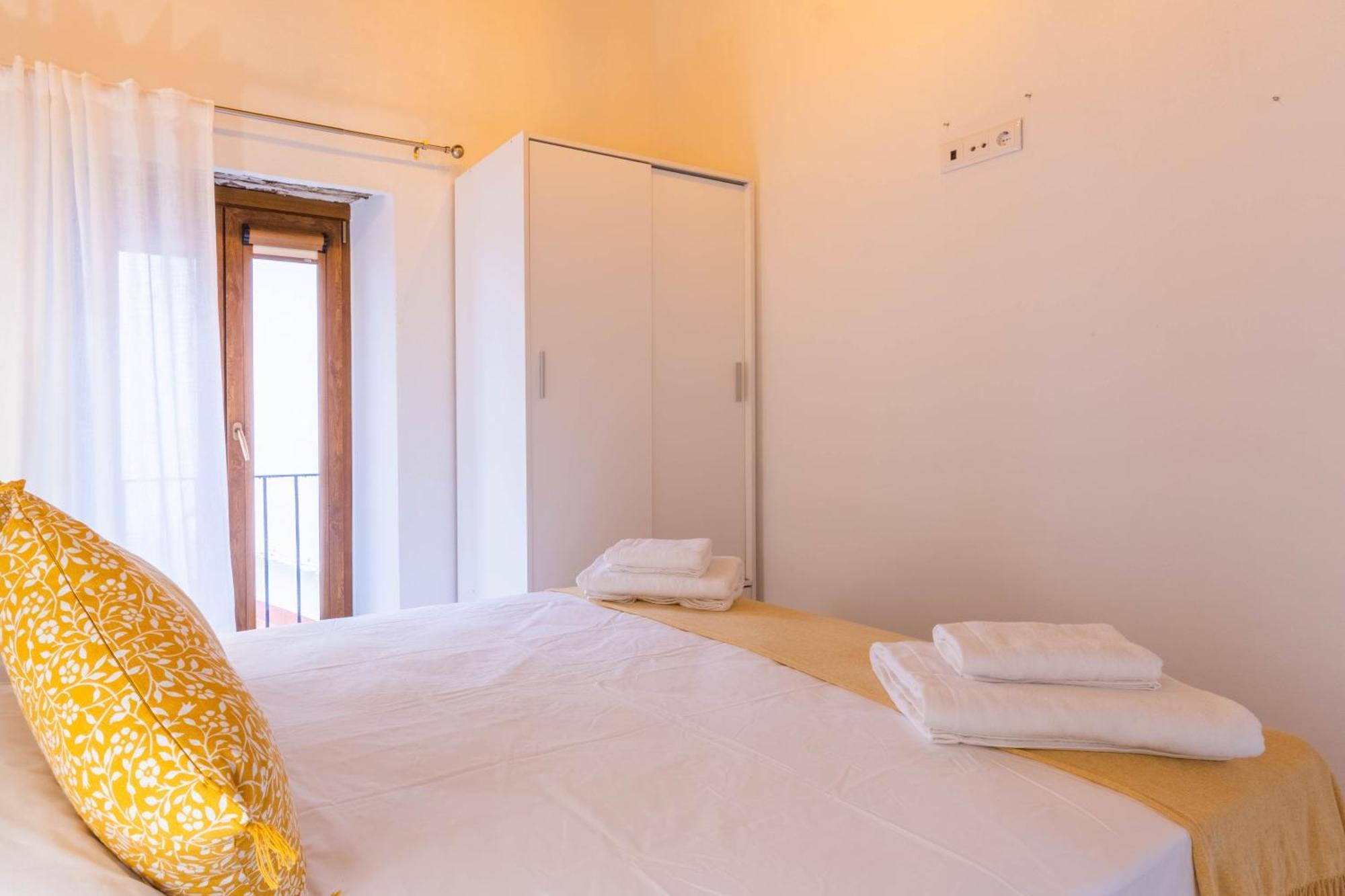 Apartamentos Miguel De Cervantes Centro Cordoue Extérieur photo